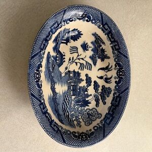 Blue Willow Serving Bowl